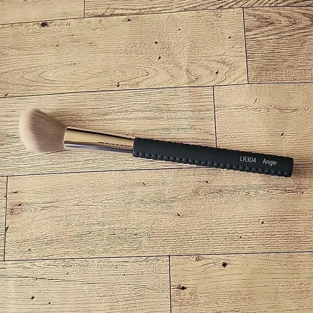 Laruce Angle Brush LR304